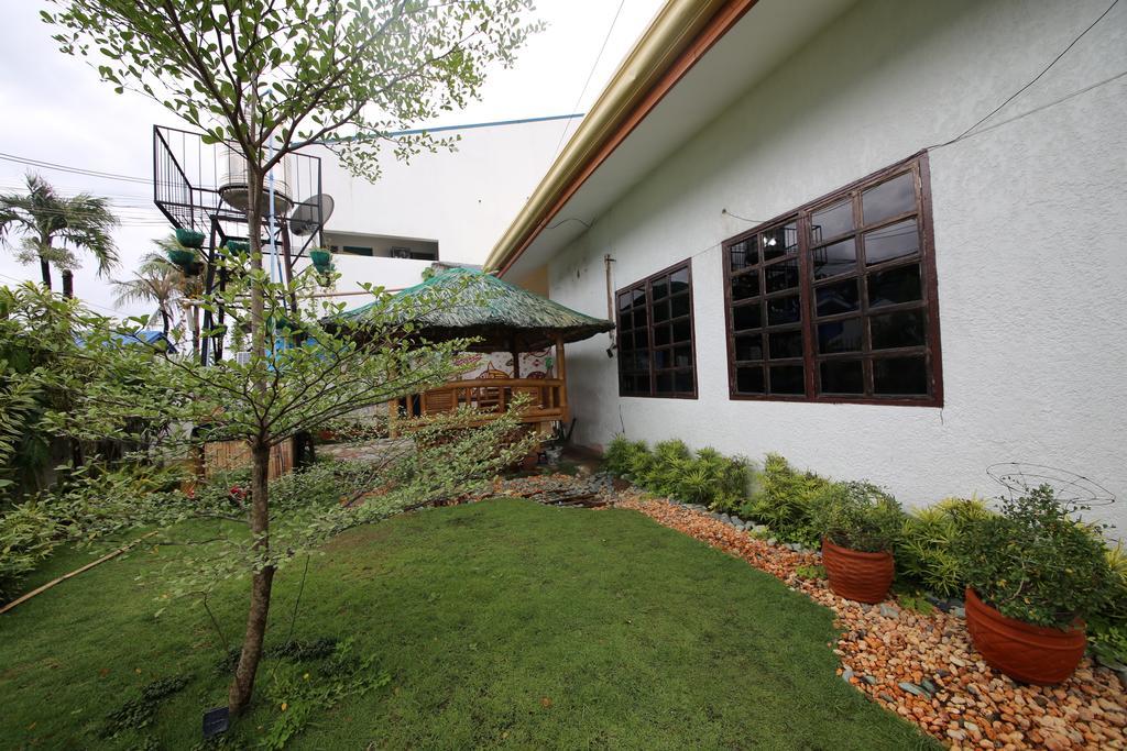 מקטאן Dee Guest House מראה חיצוני תמונה