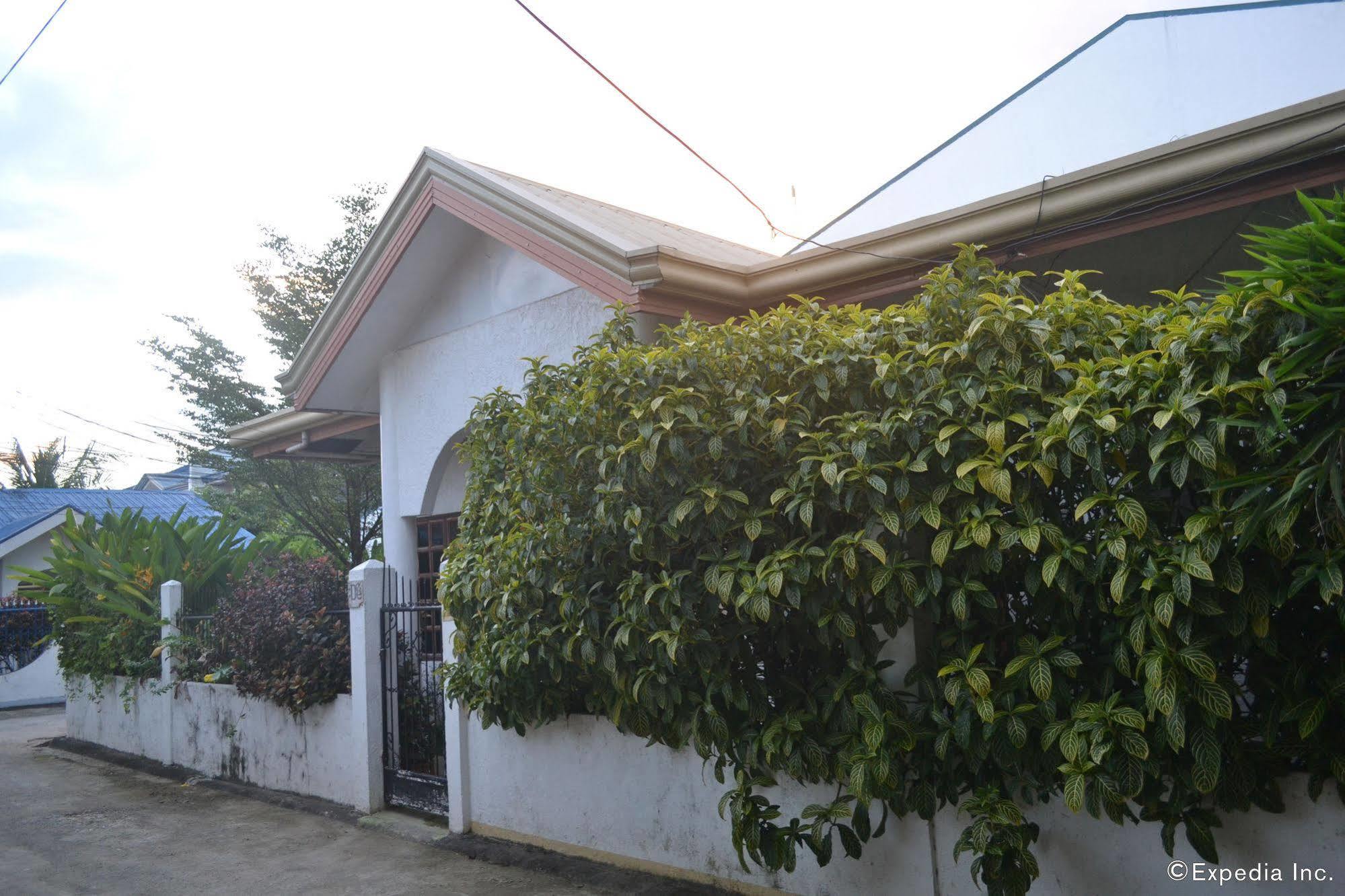 מקטאן Dee Guest House מראה חיצוני תמונה