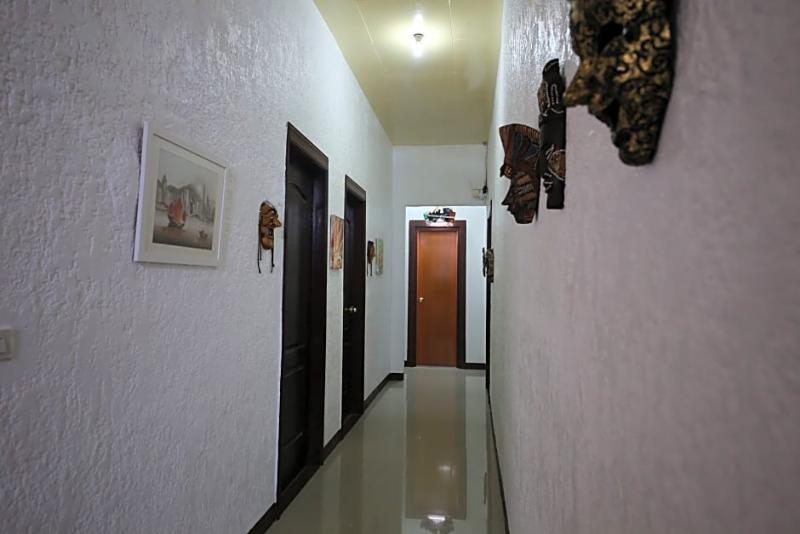 מקטאן Dee Guest House מראה חיצוני תמונה