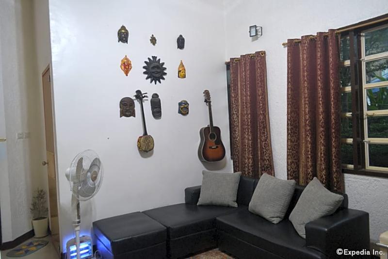 מקטאן Dee Guest House מראה חיצוני תמונה