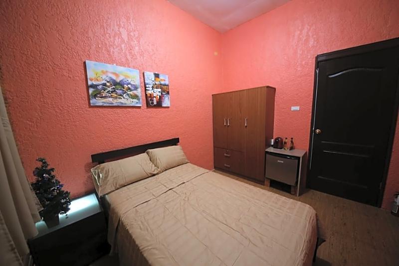 מקטאן Dee Guest House מראה חיצוני תמונה